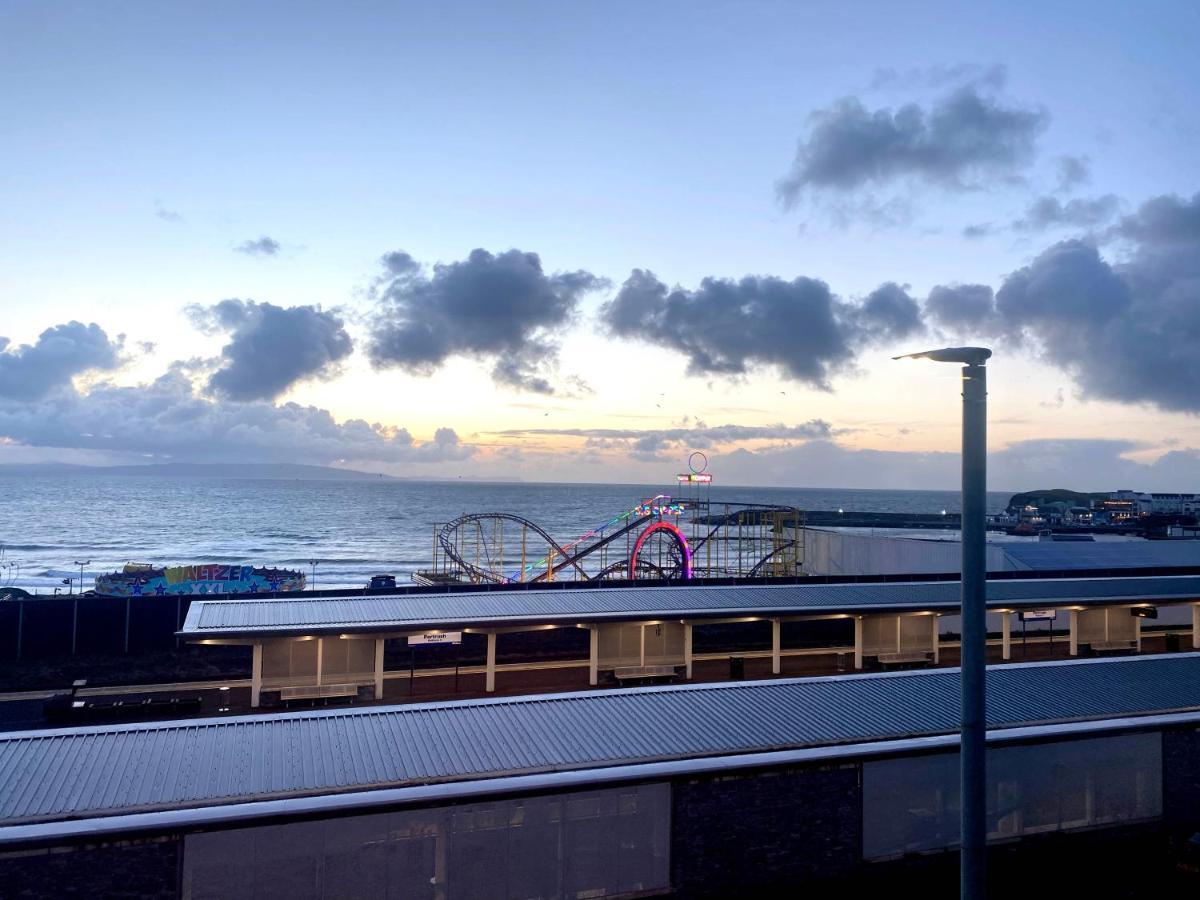 Entire Penthouse Apartment With Sea Views 波特拉什 外观 照片